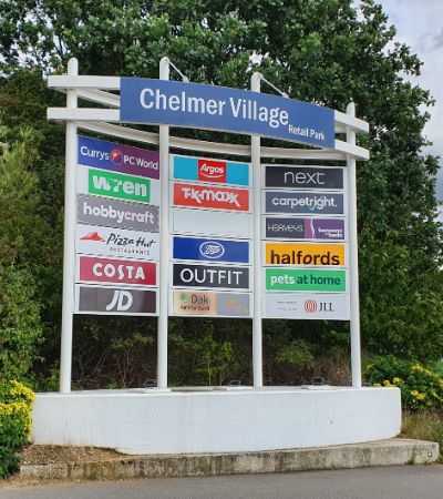 Chelmer Village Retail Park signage