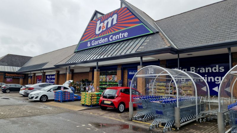B&M Bargains at Flintshire Retail Park